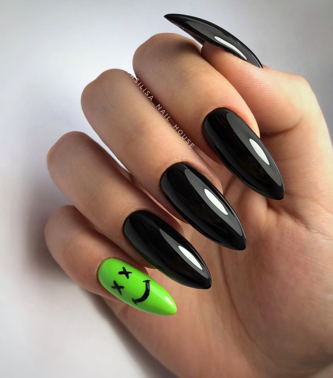 amoreshop1_111631341_181912029983175_4734846356060383978_n.jpg?1603197249969