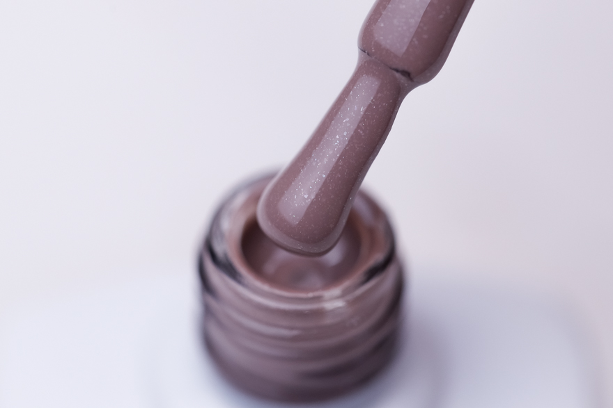 Gel polish Molekula №132 (beige with sparkles), 6 ml