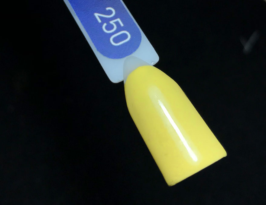 Gel varnish ADORE Professional No. 250 (light yellow, enamel), 7.5 ml