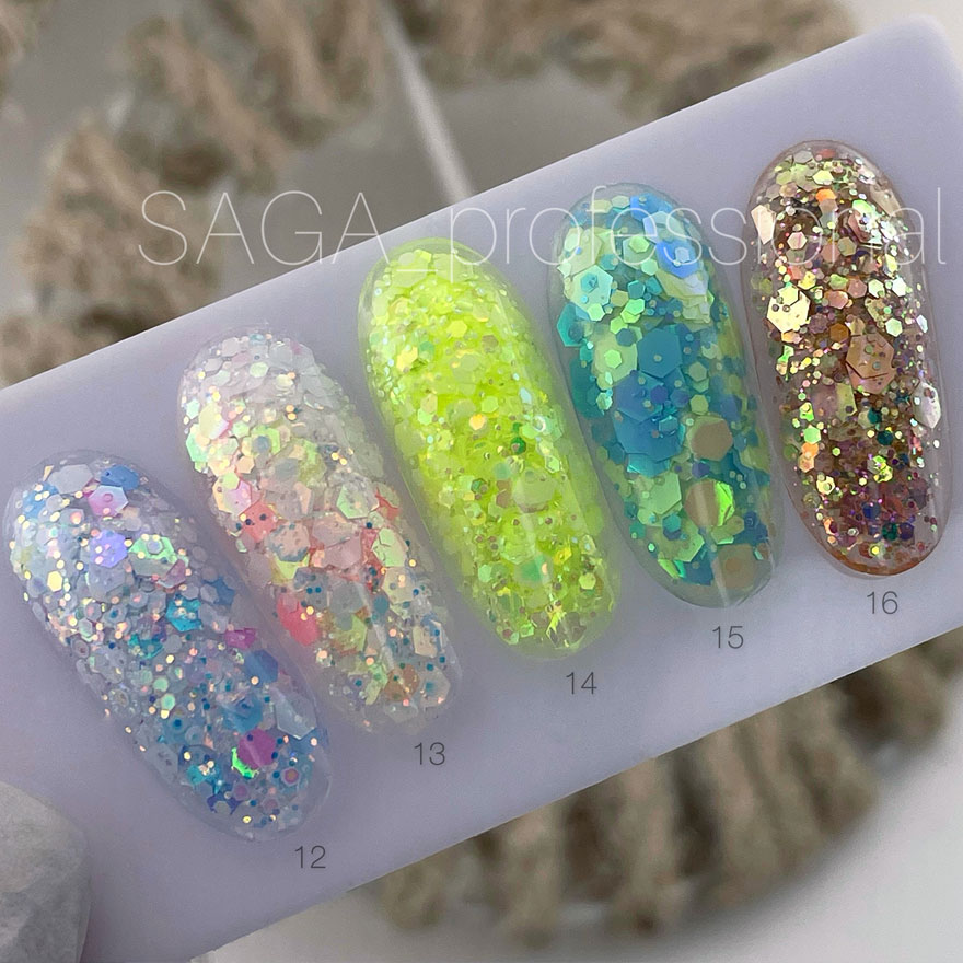 SAGA professional Galaxy glitter 14 (салатовий з голографічними блискітками, 8 мл SAGA professional Galaxy glitter 14 (салатовий з голографічними блискітками, 8 мл