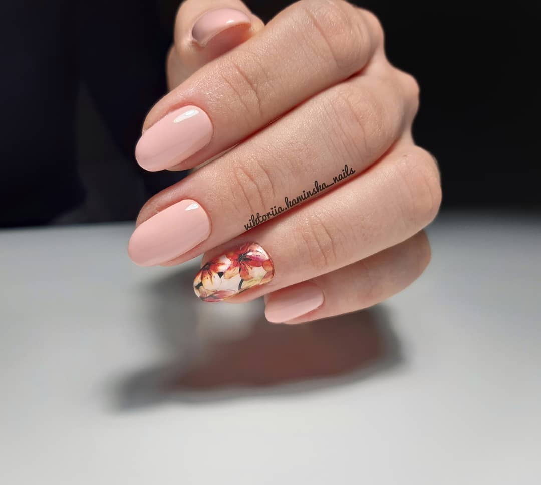Гель-лак Kira Nails №111 (рожево-бежевий, емаль), 6 мл