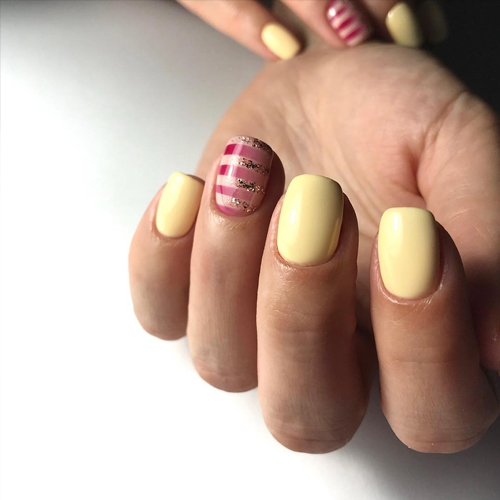 Gel Polish Komilfo DeLuxe Termo C015 (calm pink, when heated - warm yellow), 8 ml