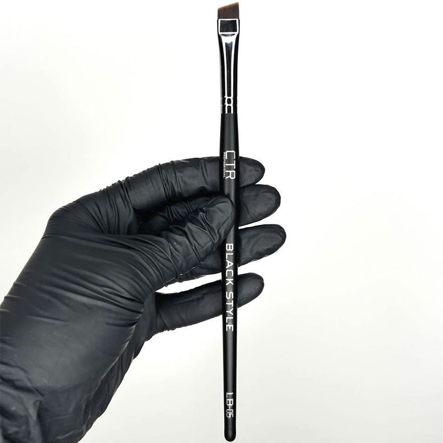 CTR Wide beveled brush for coloring eyebrows LB-05