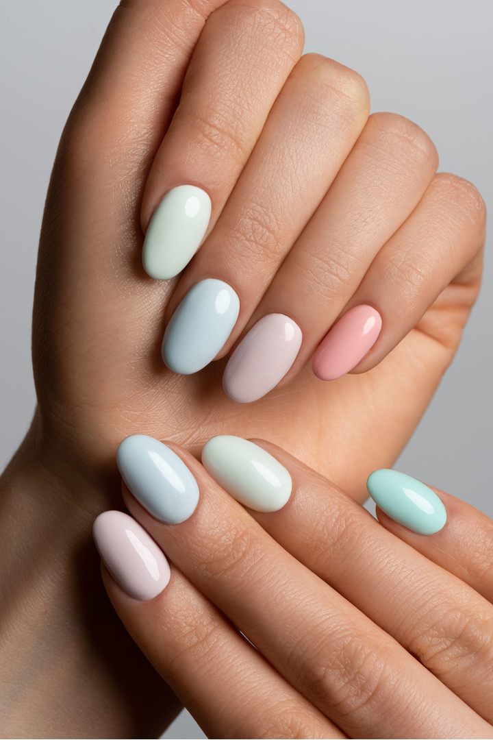 Гель-лак Couture Colour №142 (светлый мятный, микроблеск), 9 мл