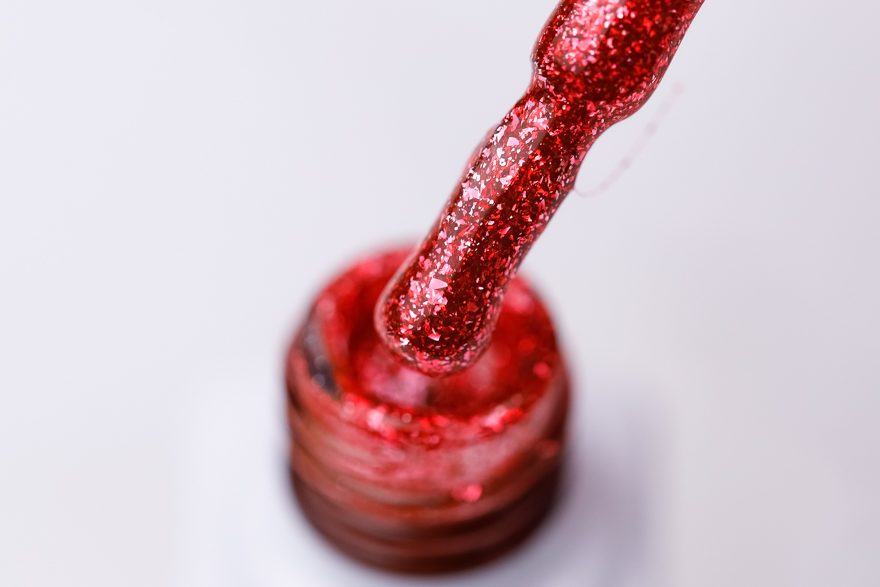 Molekula DIAMOND gel varnish No. 513 (red, with sparkles and mica), 6 ml
