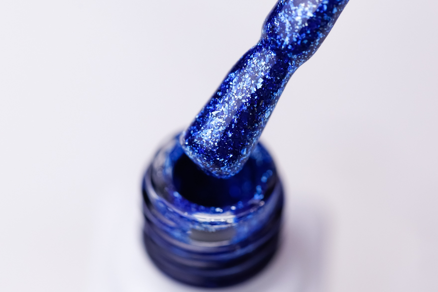 Molekula DIAMOND gel varnish No. 514 (blue, micro gloss), 6 ml