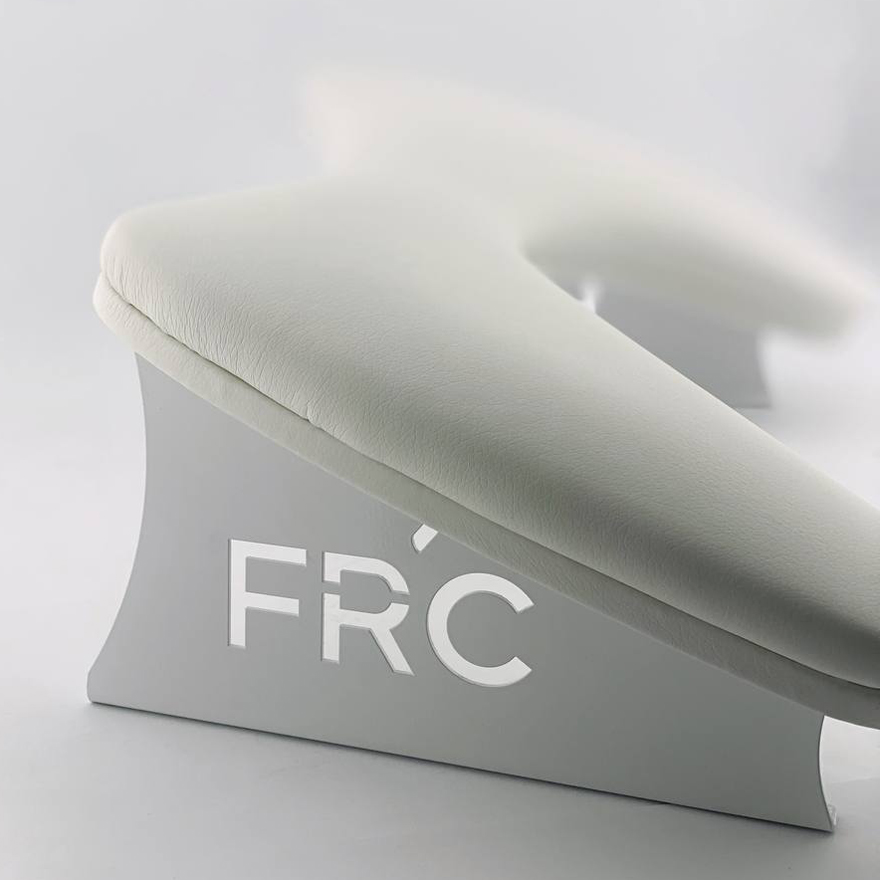 FRC Beauty Armrest shaped on white legs White