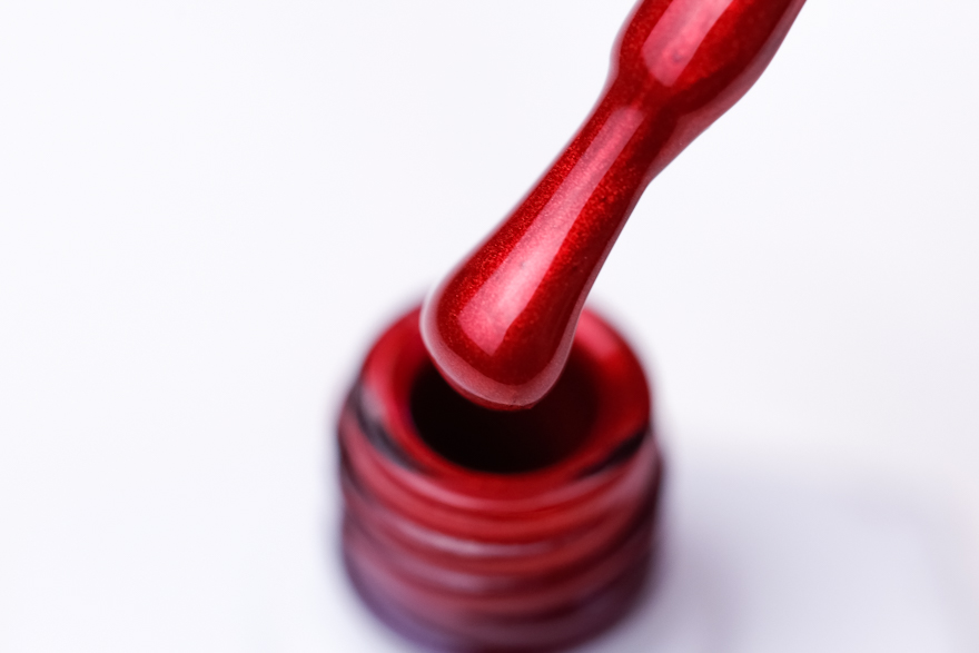 Molekula gel varnish No. 032 (red, micro shine), 6 ml