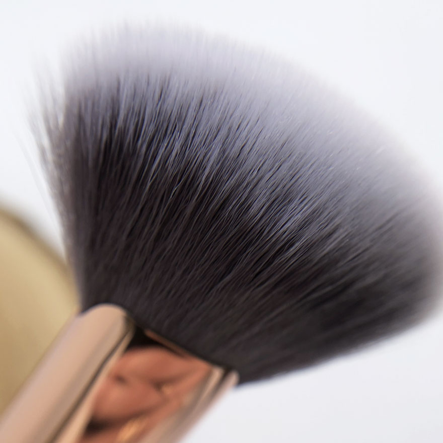 TopFace Кисточка косметическая F21 - для контуринга