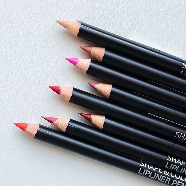 AFFECT Shape & Color - Long Lasting Lip Liner (Nude), 1.2 g AFFECT Shape & Color - Long Lasting Lip Liner (Nude), 1.2 g