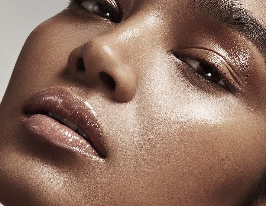 Блиск для губ Fenty Beauty by Rihanna Gloss Bomb Universal Lip Luminizer, Diamond Milk, 9 мл