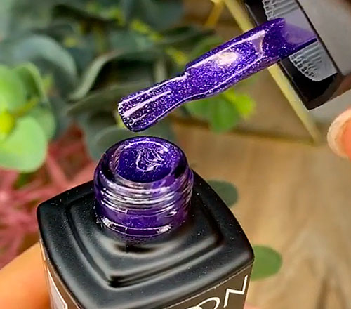 MOON FULL color Gel polish gel-varnish No. 318 (purple with silver shimmer), 8 ml