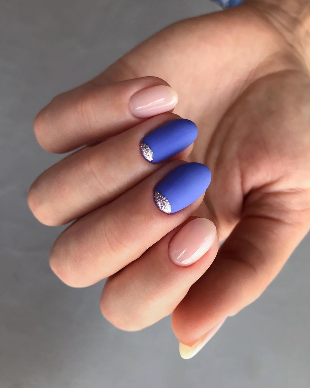 Gel Polish Komilfo Deluxe Series D124 (muted blue, enamel), 8 ml.