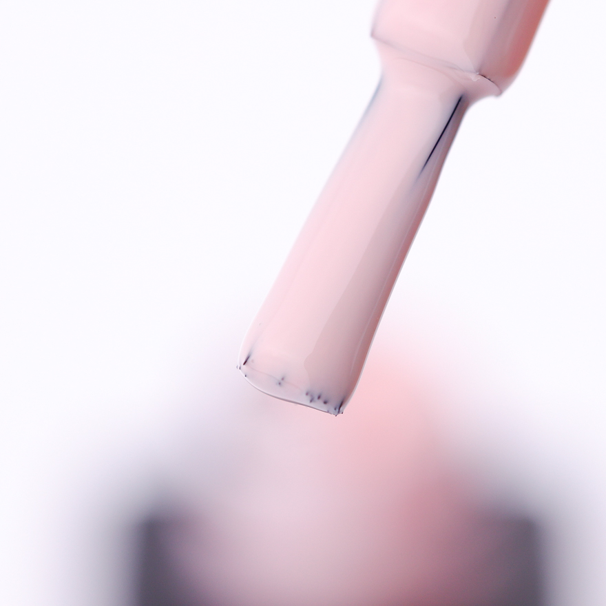 Kodi Professional gel varnish No. M 010 (light pink, enamel), 8 ml