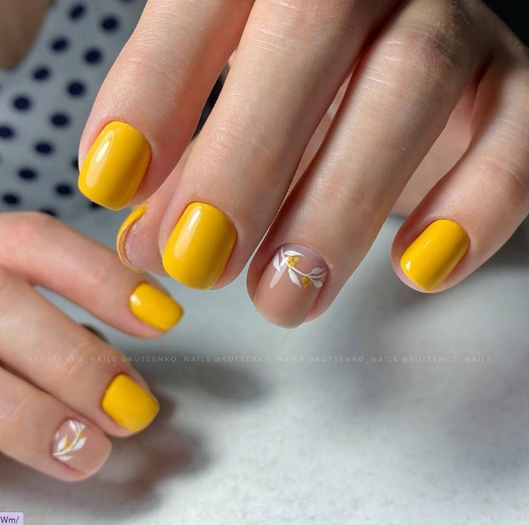 Гель-лак MOON FULL color Gel polish №203 (шафрановий, емаль), 8 мл