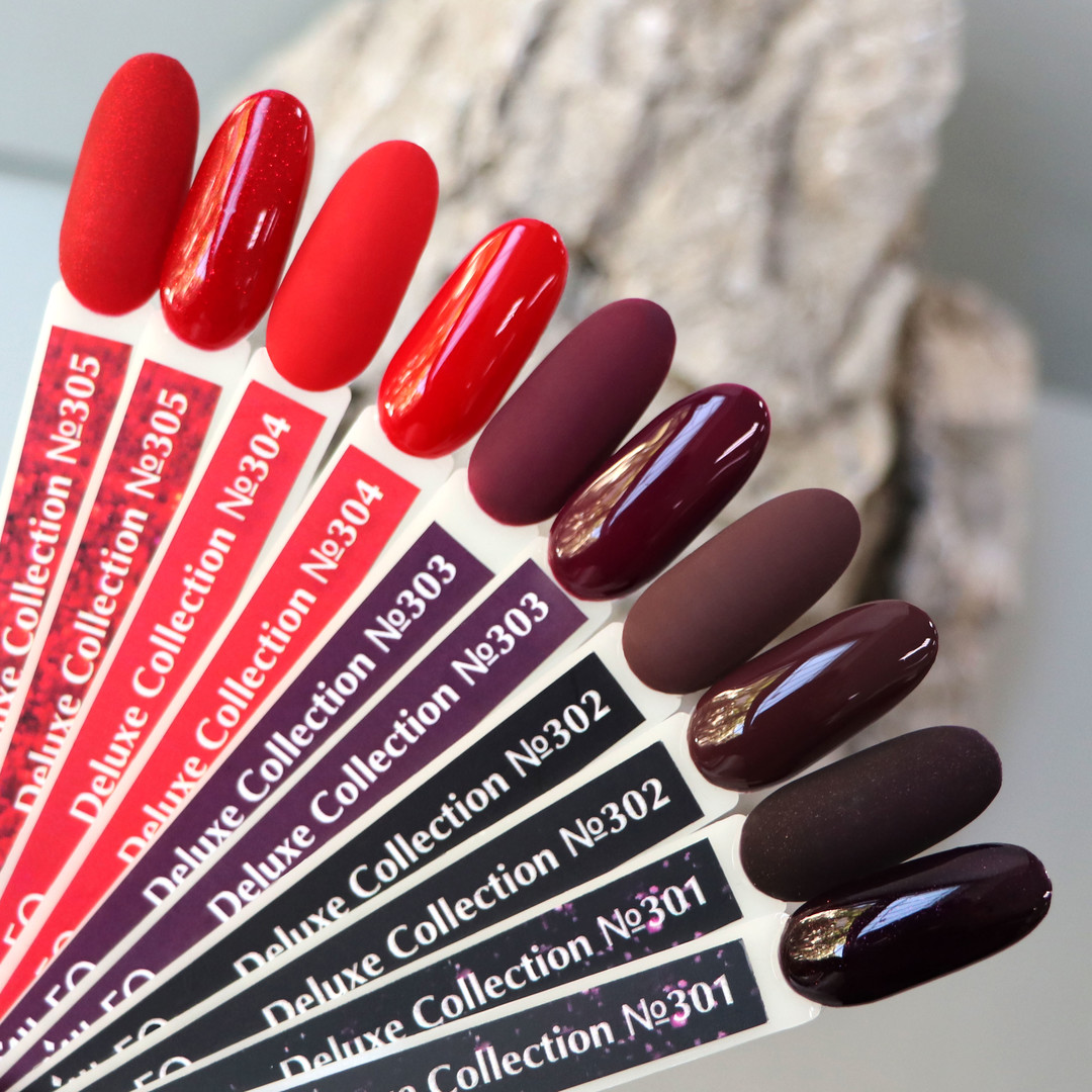 Gel Polish Komilfo Deluxe Series Dusk Collection D303 (very dark wine, enamel), 8 ml