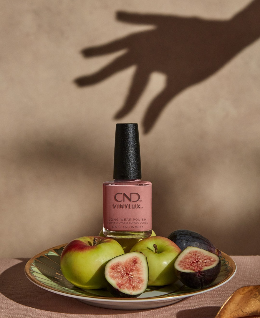 Лак CND Vinylux Fuji Love - 361 (бежево-рожевий, емаль), 15 мл