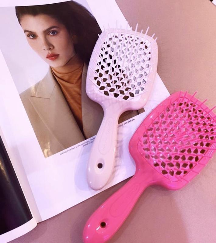 Janeke Superbrush Hair Comb Neon Pink Janeke Superbrush Hair Comb Neon Pink