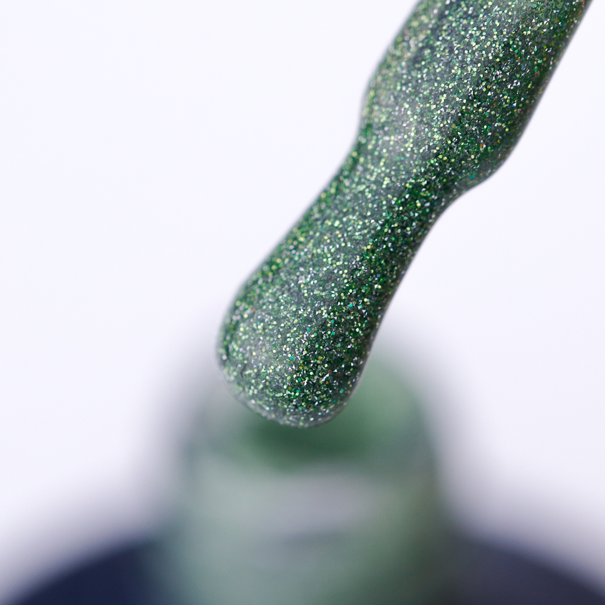 NUB NIGHT LIGHT NL11 Morning Dew gel varnish (light green, reflective), 8 ml NUB NIGHT LIGHT NL11 Morning Dew gel varnish (light green, reflective), 8 ml