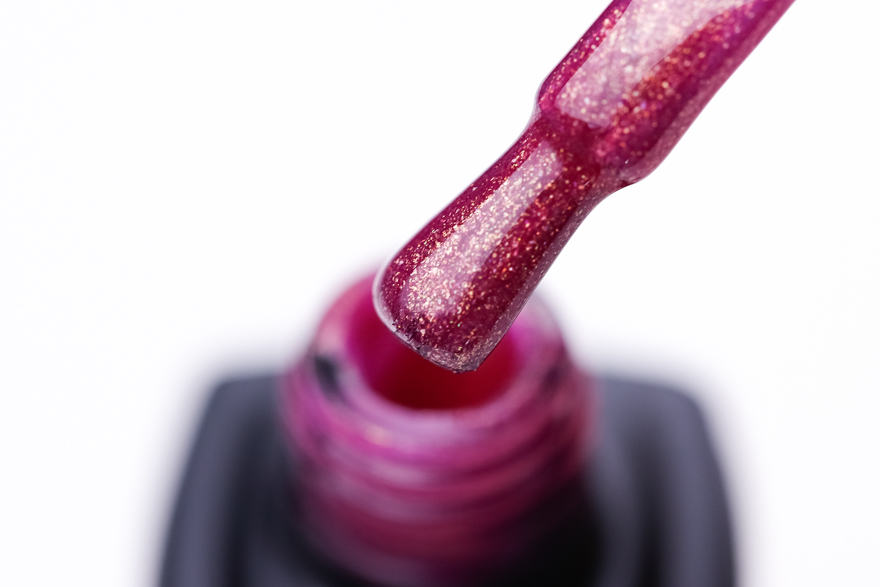MOON FULL color Gel polish No. 309 gel-varnish (crocus with a small golden shimmer), 8 ml