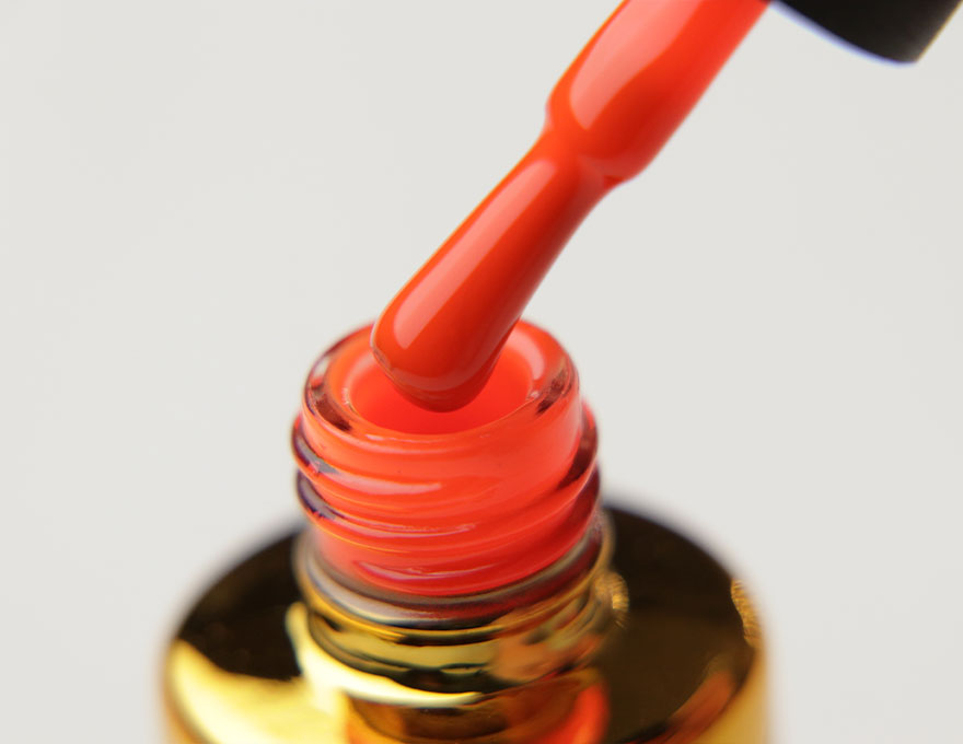 FOX Spectrum gel varnish No. 036 (red-orange, neon), 7 ml