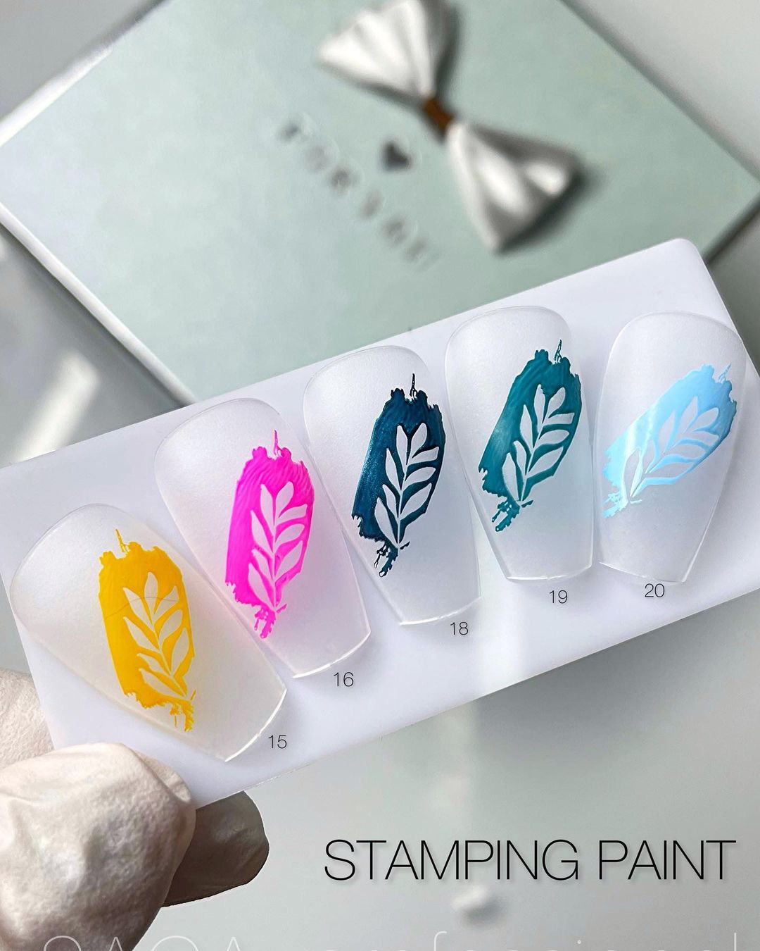 SAGA professional varnish paint for stamping 20 sky blue, 8 ml
