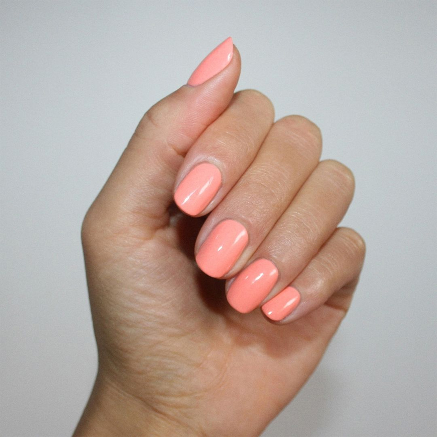 Gel varnish CND Shellac Rule Breaker (peach, enamel), 7.3 ml