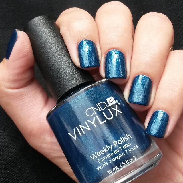 Varnish CND Vinylux Weekly Polish - Peacock Plume (199), 15 ml