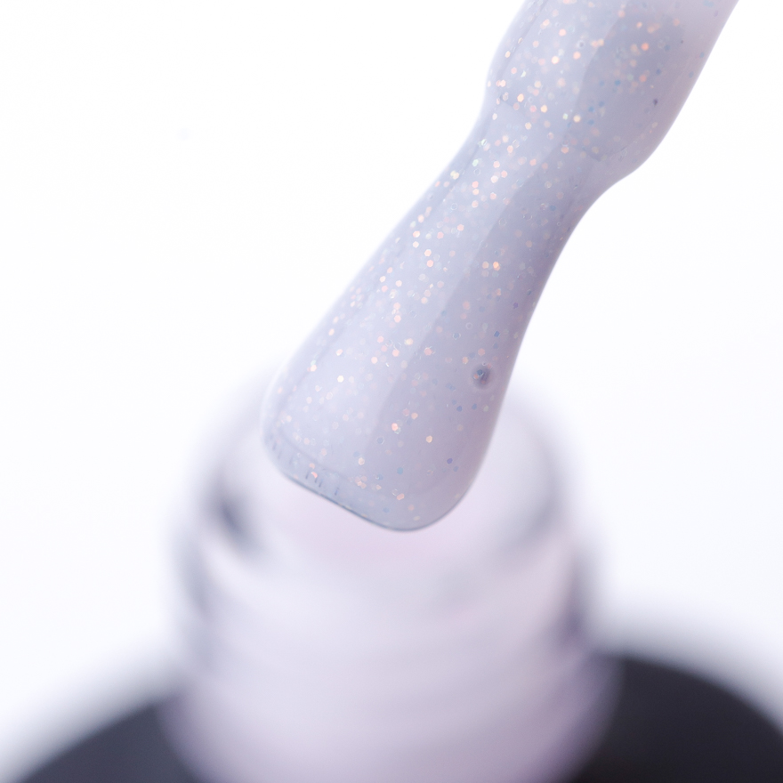 Valeri Base Opal No. 051 (milky with golden micro shine), 6 ml Valeri Base Opal No. 051 (milky with golden micro shine), 6 ml
