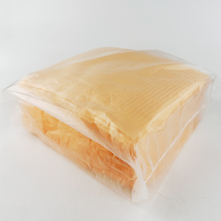 Panni Mlada Three-layer waterproof napkins 33*41 cm peach (50 pcs/pack)