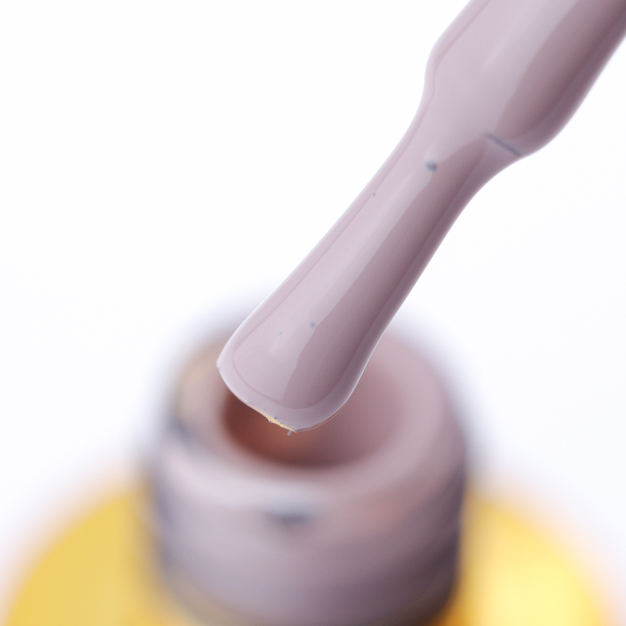 FOX Spectrum gel varnish No. 095 (cold beige, enamel), 7 ml
