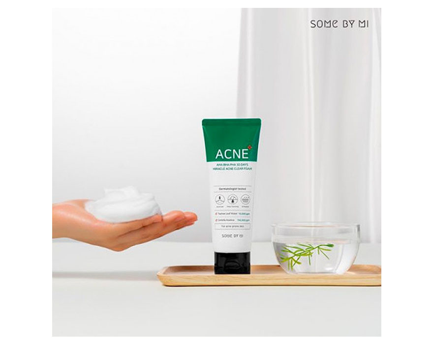 Some By Mi AHA-BHA-PHA 30 Days Miracle Acne Clear Foam Очищаюча піна для вмивання, 100 мл