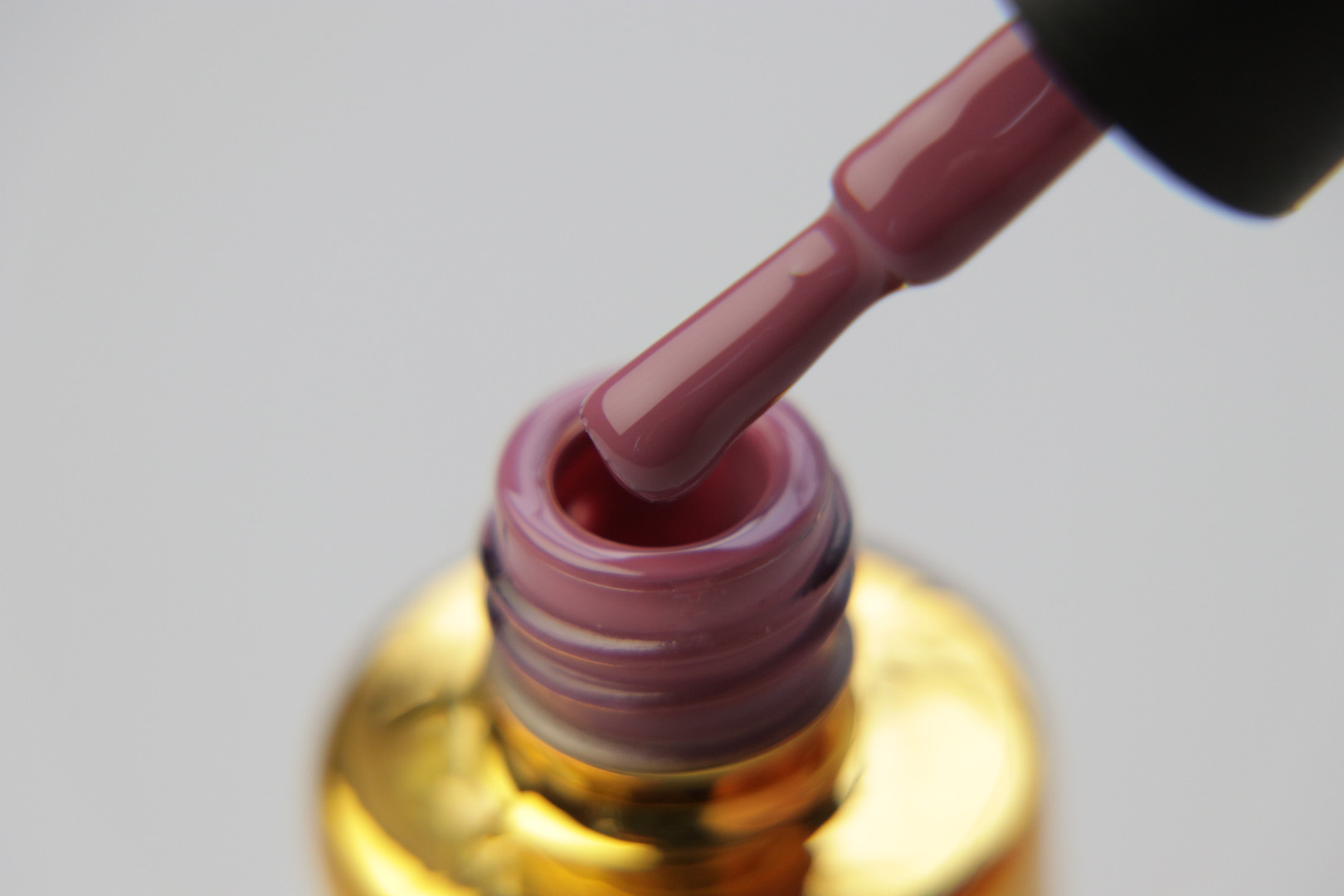 FOX gel varnish No. 326 (pastel purple, enamel), 7 ml