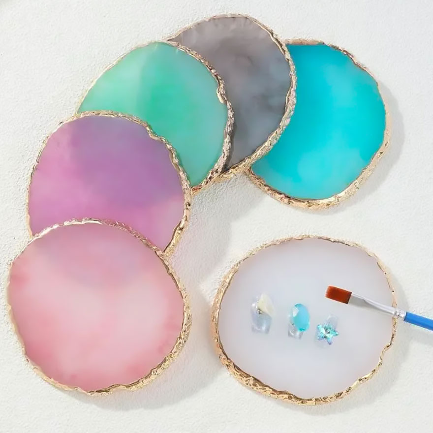 Dilution palette + color board for photo nail design, oval, green