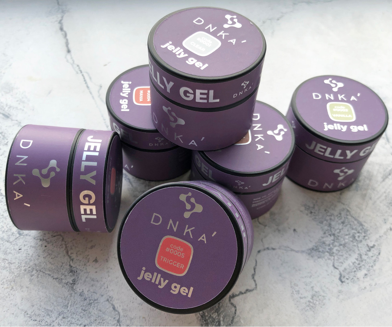 DNKa Гель для ногтей Gelly Gel 0004 Mania, 15 мл