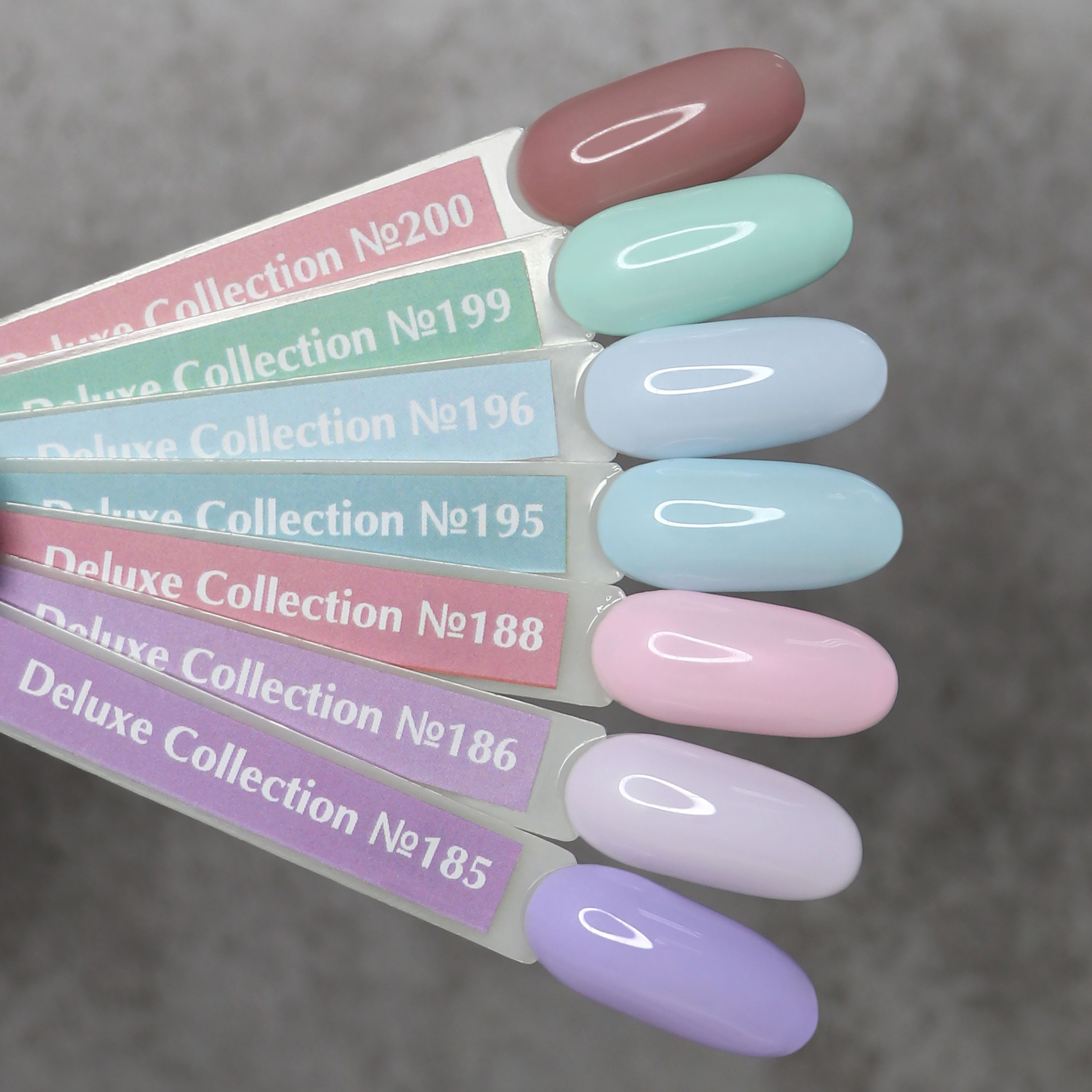 Gel varnish Komilfo DeLuxe Termo C003 (light brown, when heated - bright light green), 8 ml