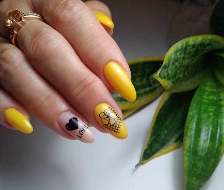 Гель-лак MOON FULL color Gel polish №609 (гірчичний, мікроблиск напівпрозорий), 8 мл