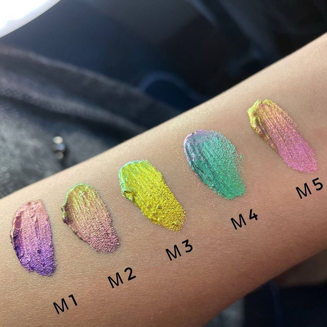 Shine cosmetics Cream shadows multichrome Cream Eyeshadow Born to Shine - M3