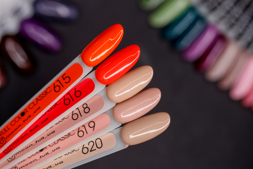 Гель-лак MOON FULL color Gel polish №617 (класичний червоний, емаль), 8 мл