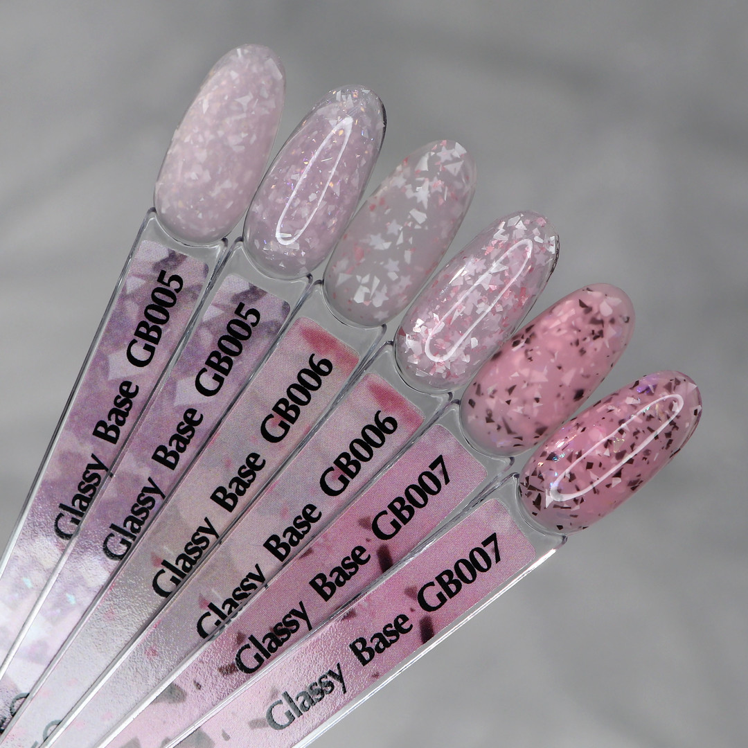 Komilfo Glassy Base GB007 (peach-pink with flakes), 8 ml