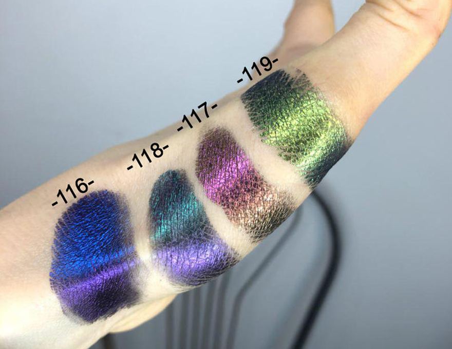 Pigment for eyelids SINART, Ultra Marine Violet No. 116 (blue chameleon), 0.5 g Pigment for eyelids SINART, Ultra Marine Violet No. 116 (blue chameleon), 0.5 g
