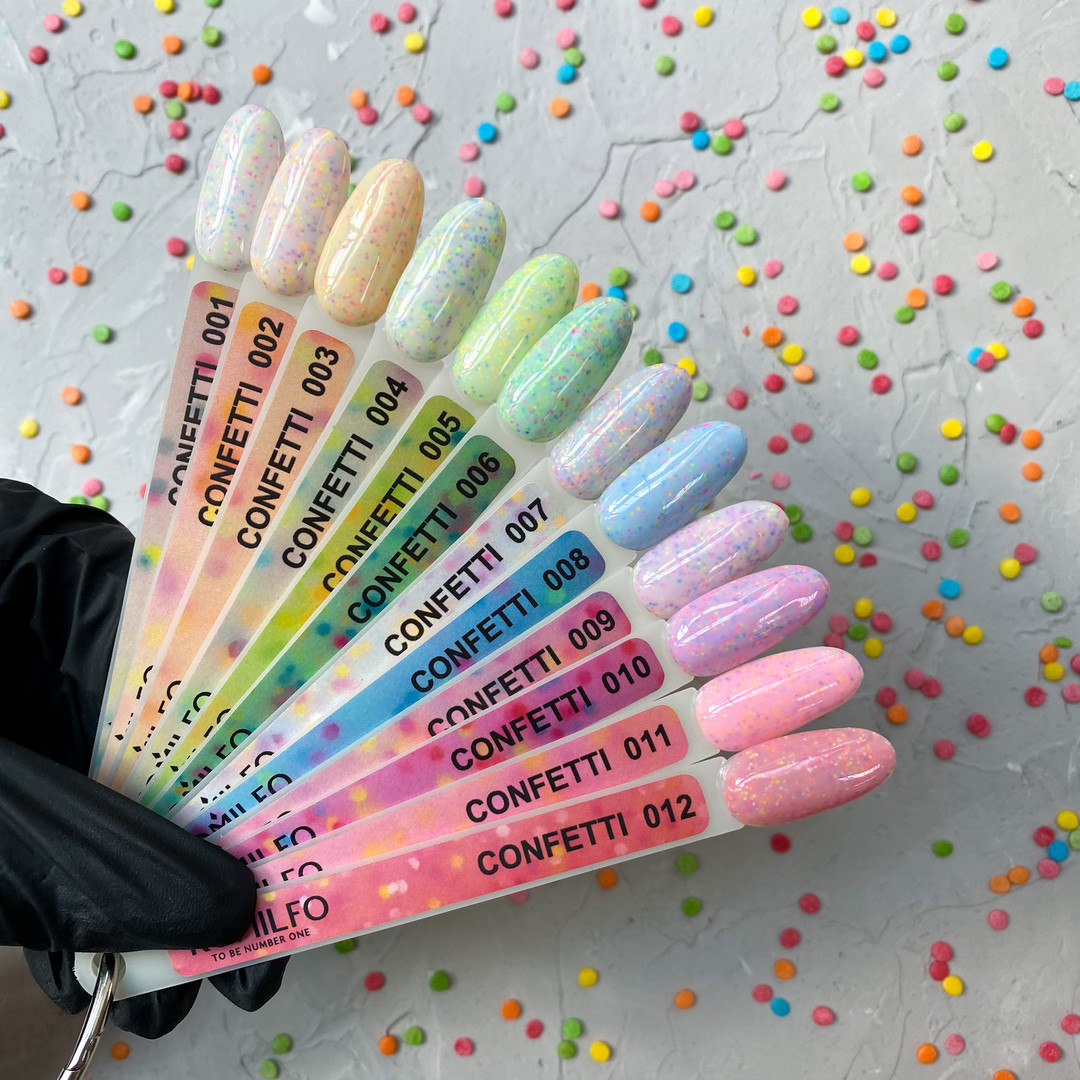 Гель-лак Komilfo Confetti Collection CN003 (світло-персиковий з різнокольоровою крихтою), 8 мл