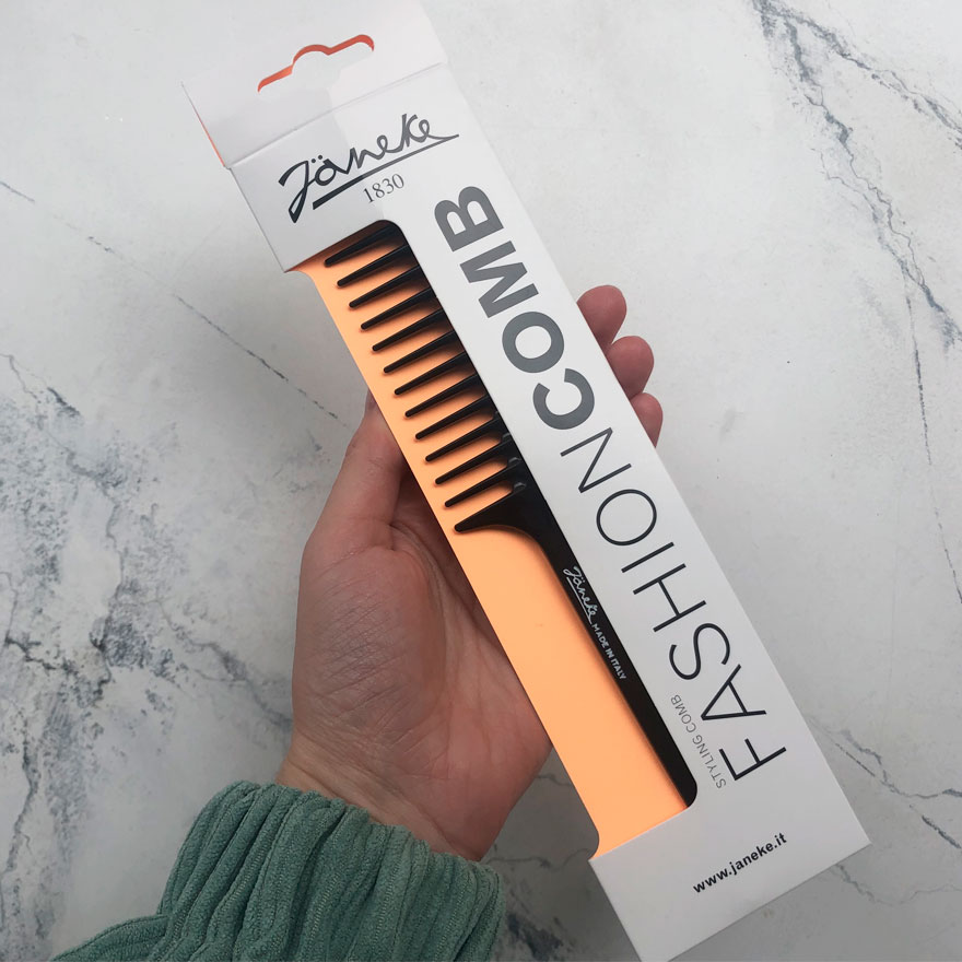 Janeke Fashion Сomb Comb with handle for hair Black