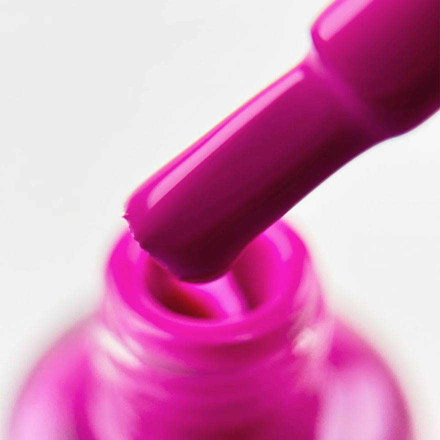 SAGA professional stamping varnish 16 fuchsia, 8 ml