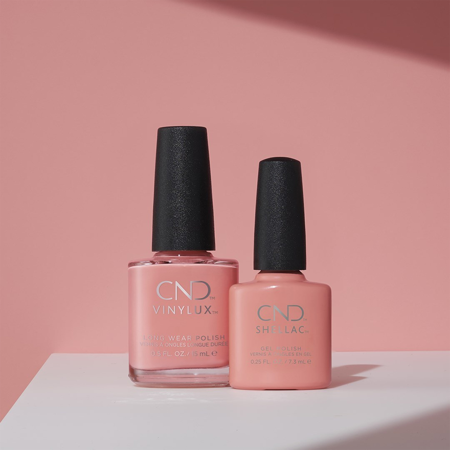 Лак CND Vinylux - Rule Breaker (373) (персиковый​, эмаль), 15 мл