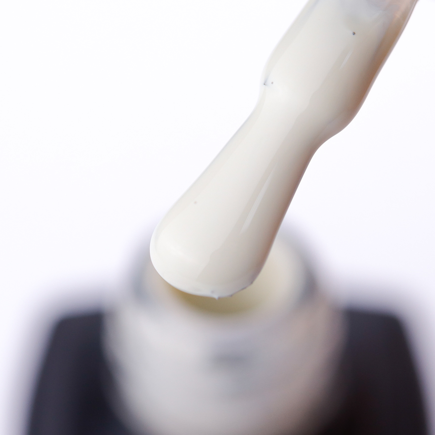 Moon Full Breeze color gel-varnish No. 448 (pastel yellow, translucent), 8 ml