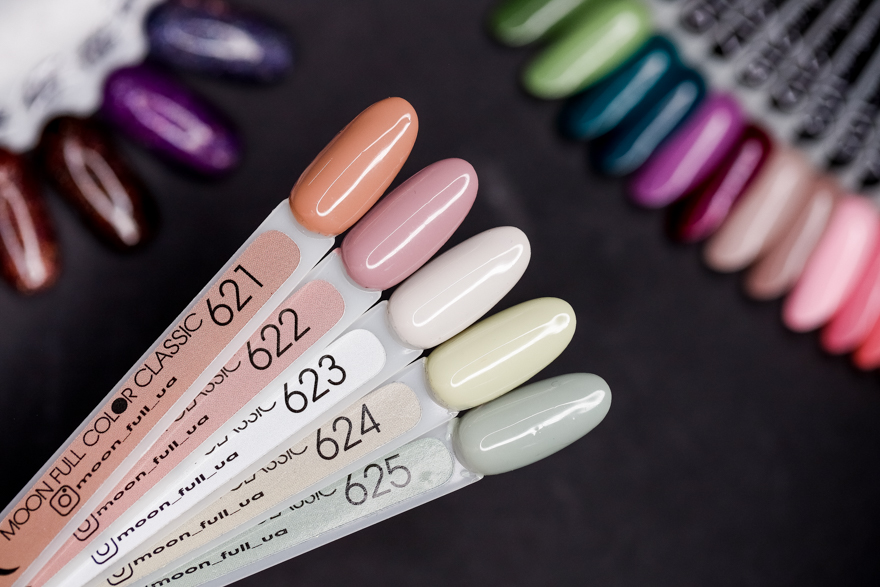 Гель-лак MOON FULL color Gel polish №623 (сірувато-бежевий, емаль), 8 мл
