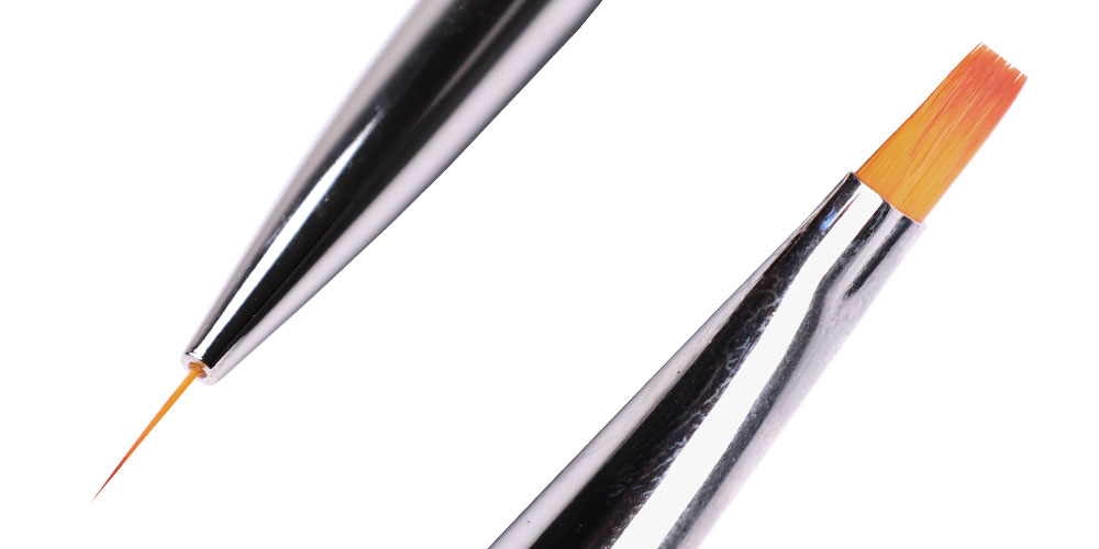 Komilfo Double Gel flat 6 (Nylon) / Liner 9 (Nylon) brush