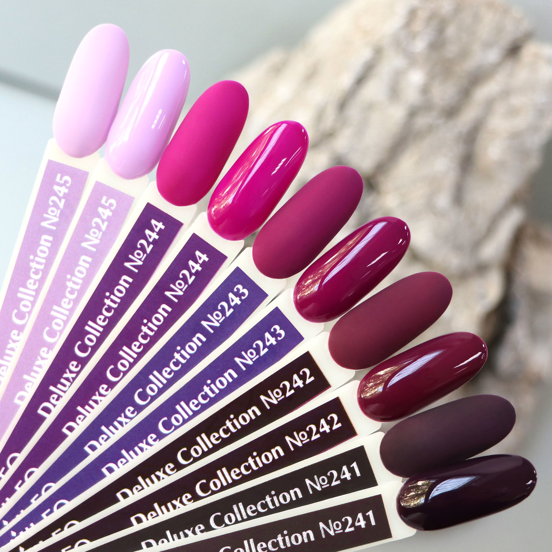 Gel polish Komilfo Deluxe Series D242 (classic Marsala, enamel), 8 ml.