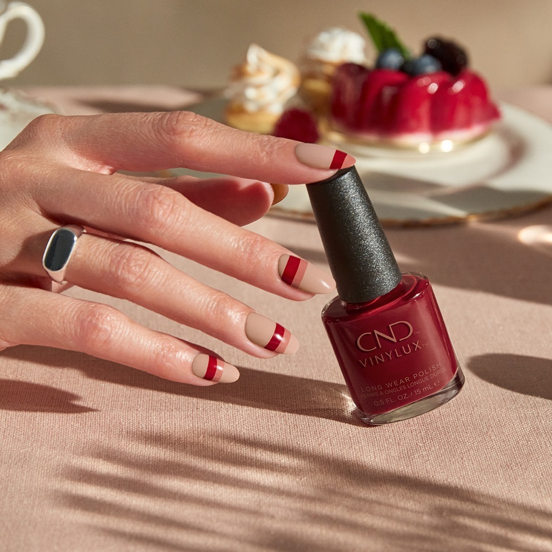 Лак CND Vinylux Cherry Apple - 362 (марсала, емаль), 15 мл